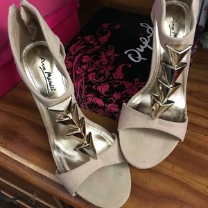 Nude sandal heels size 7